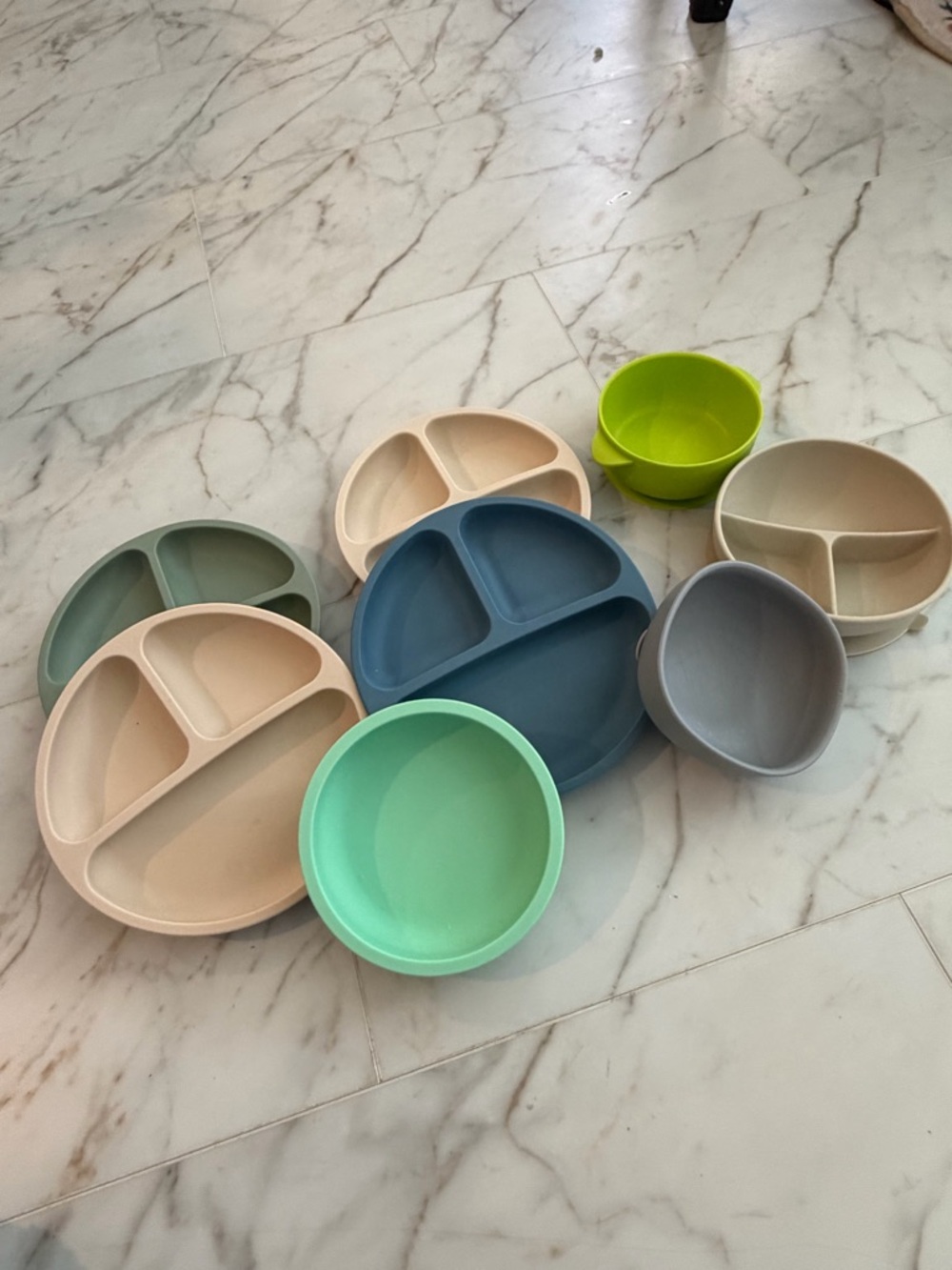 Neutral & Pastel Silicone Divided Plate and Bowl Set - Multicolor bundle of 8